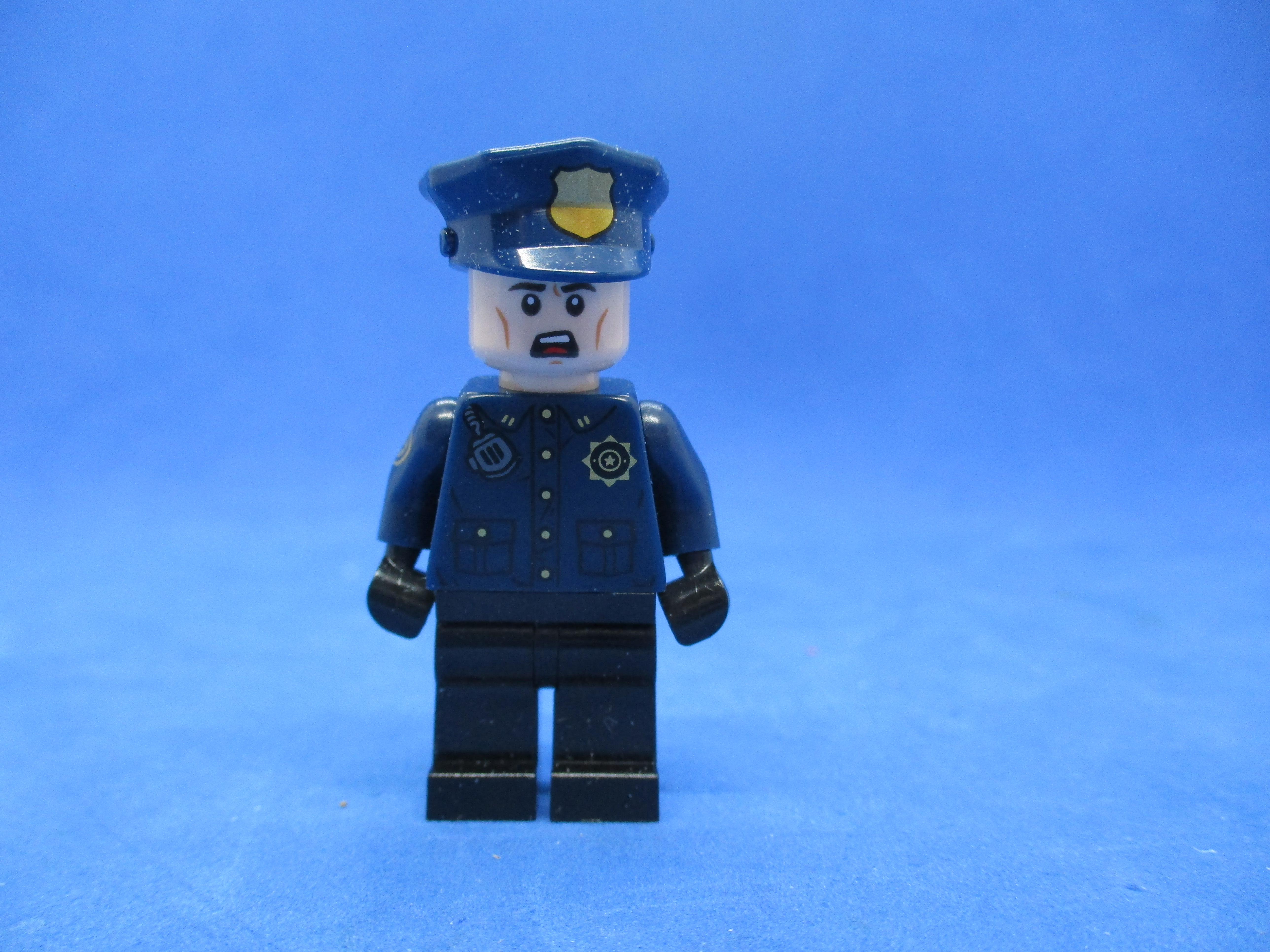 LEGO GCPD Officer Figure - Male - sh347 Arkham Asylum