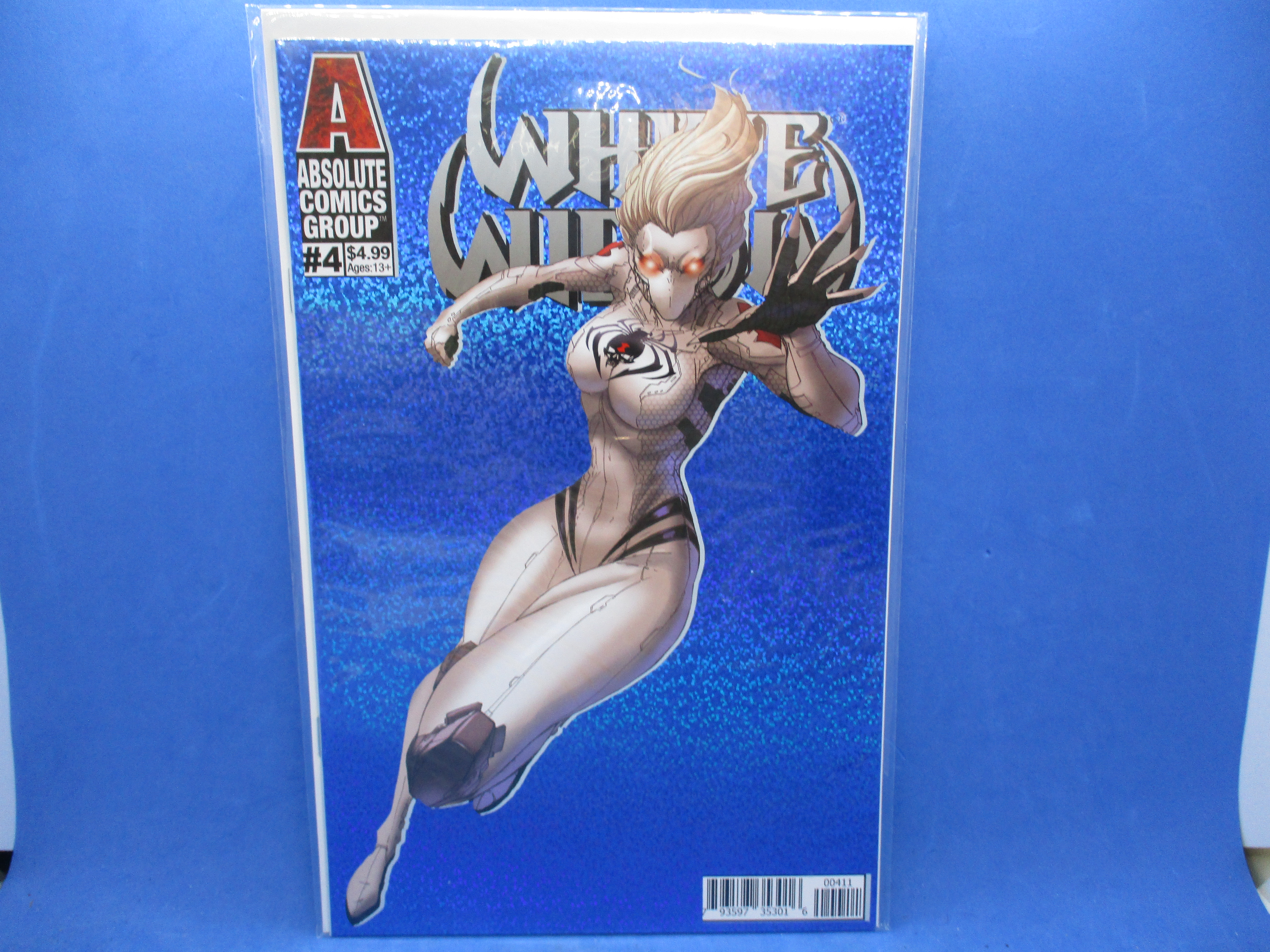 WHITE WIDOW #4 JAMIE TYNDALL HOLOFOIL VARIANT ABSOLUTE COMICS 2020 NEW UNREAD